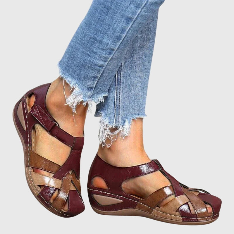 AUBRIE | WIDE-FIT ARCH-SUPPORT SANDALS