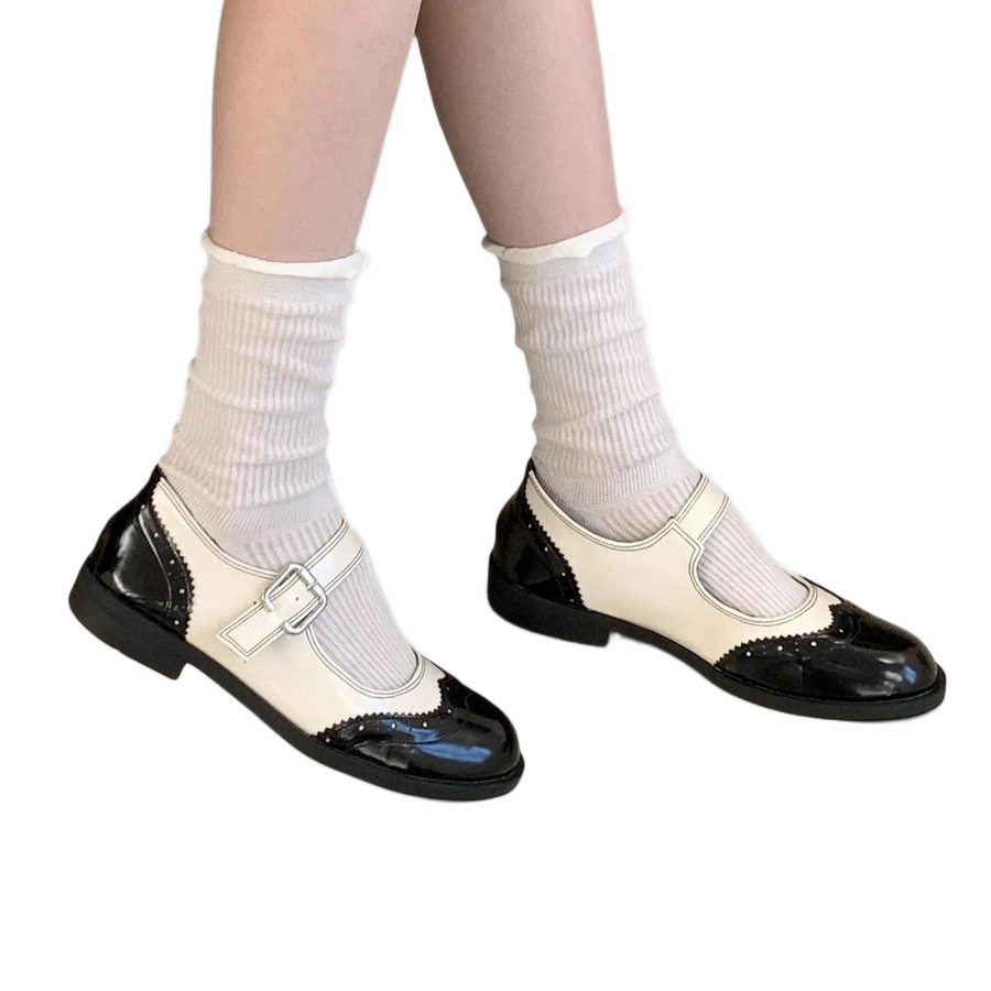 Women's Mary Jane shoes with an instep strap, a metallic detail and a sheen finish