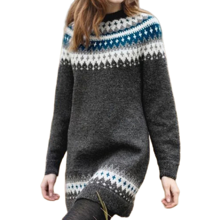 Women's jumper with a geometric-patterned yoke, a patterned border and a longline silhouette