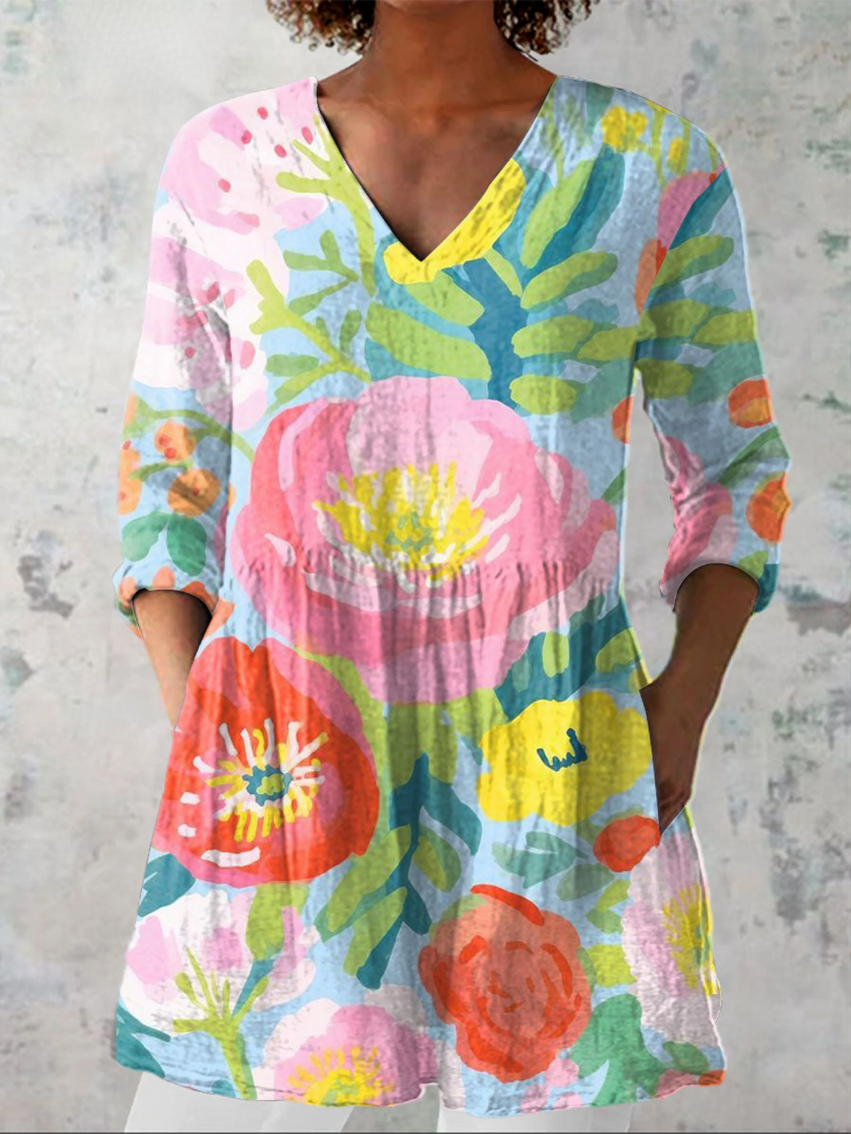 HELENE | MULTICOLOUR V-NECK LONGLINE BLOUSE