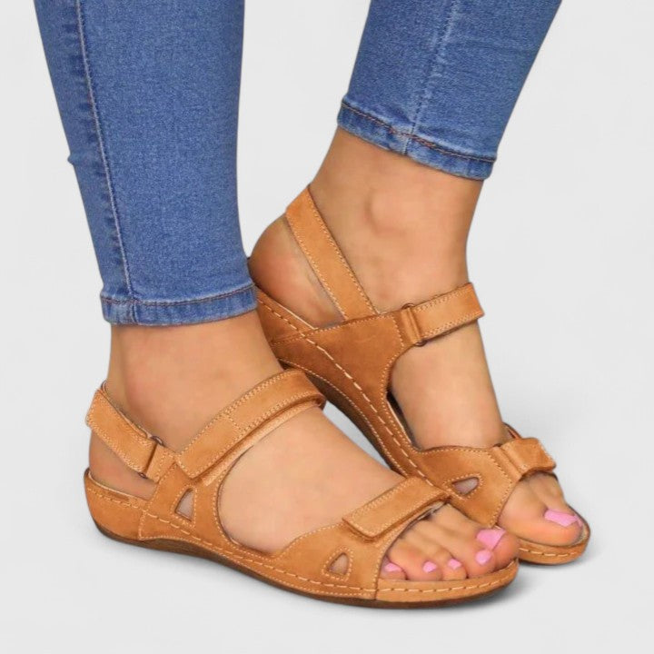 Avrie | Comfortable Flat Sandals