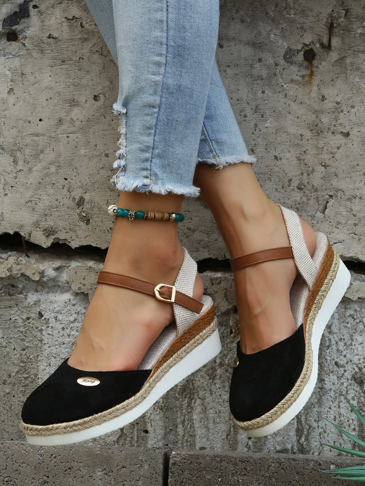 Women's sandals