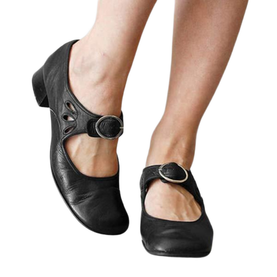 Women's Mary Jane shoes with an instep strap, a buckle fastening and a square toe