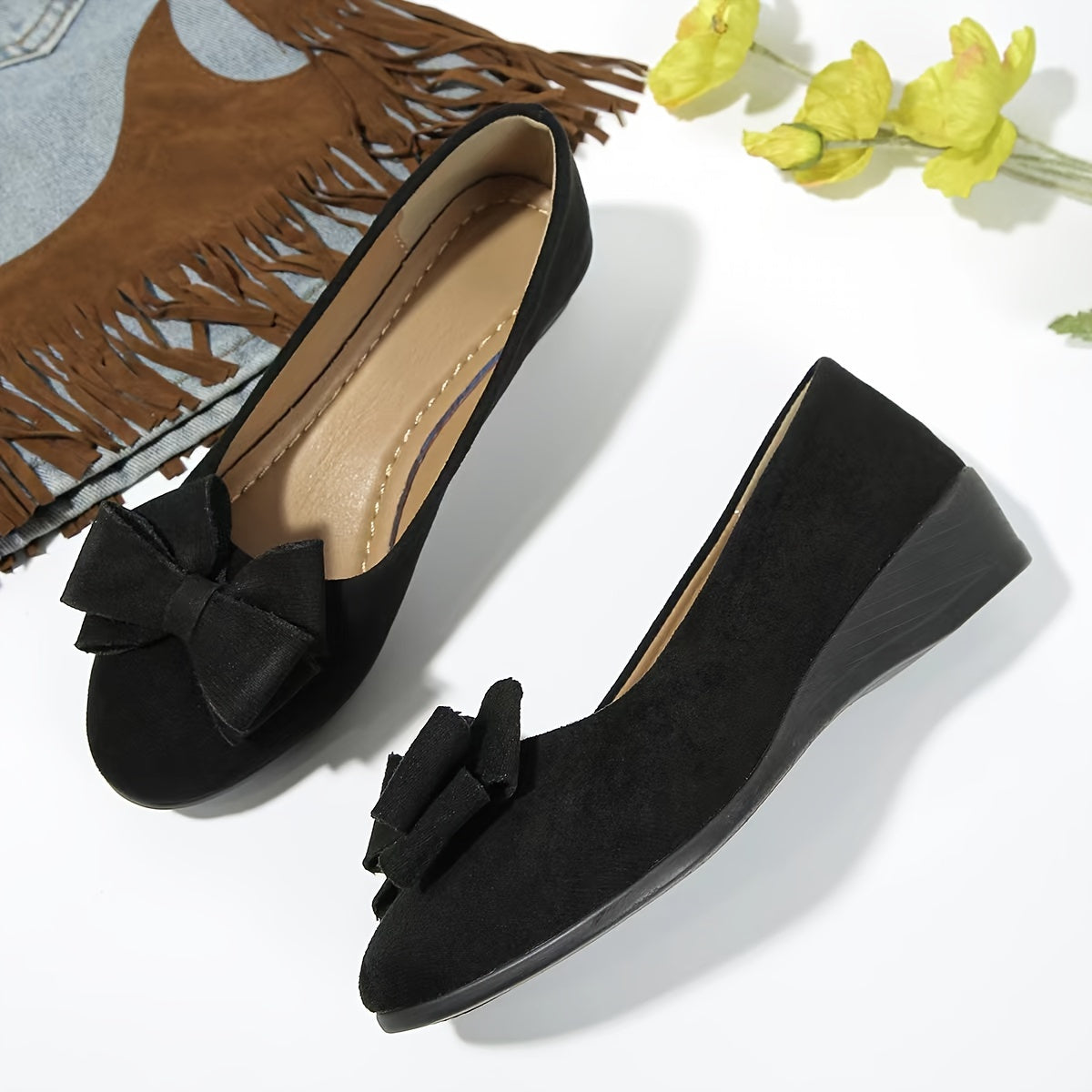 Women's shoes