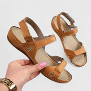 Avrie | Comfortable Flat Sandals