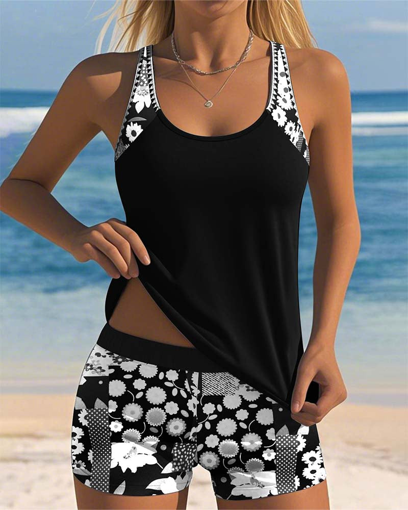 Laluna | Fashionable Swimsuit Set