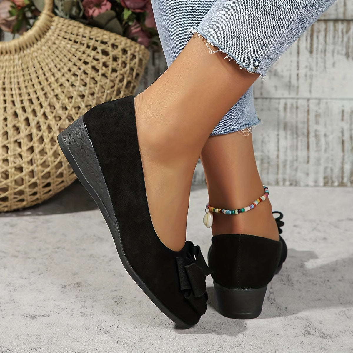 Women's shoes