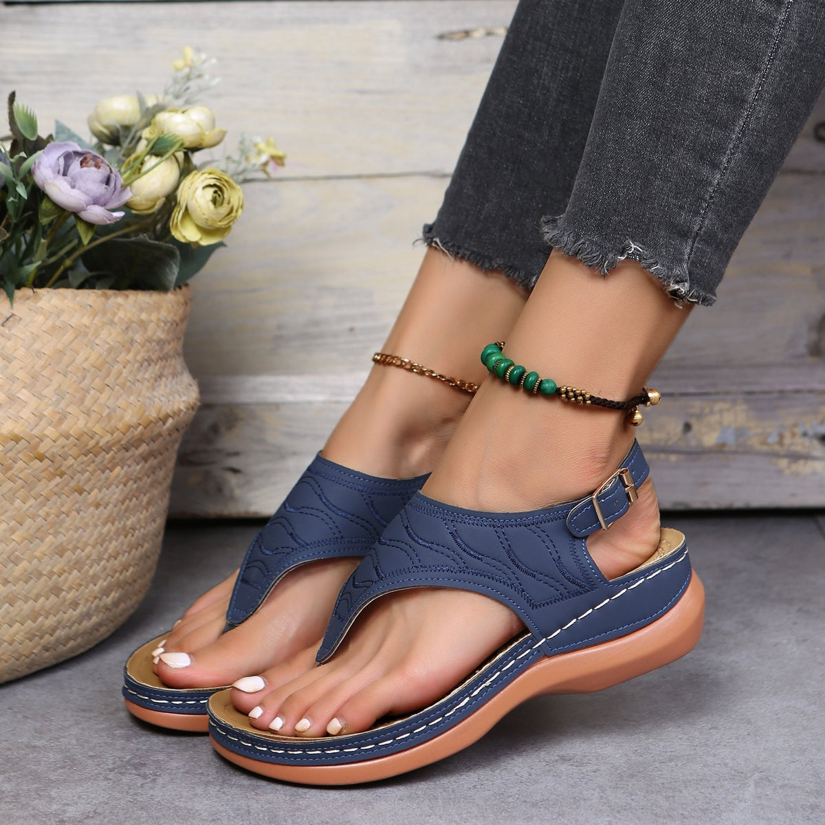 Erla | Toe-Post Slingback Sandals