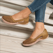 Women's shoes