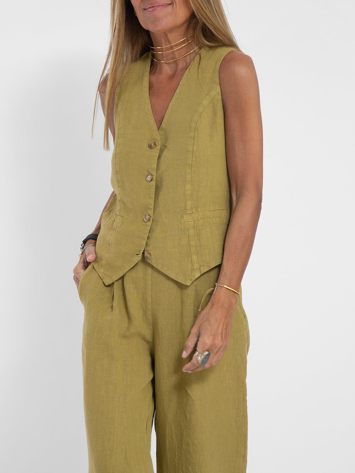 Aira | Set Gilet With Buttons & Broad Trousers