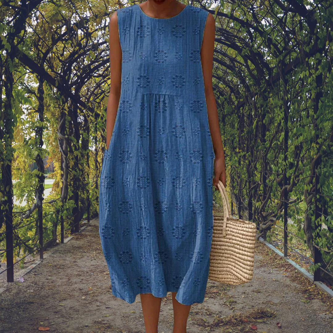 Aikaterini | Elegant Sleeveless Dress With Pockets