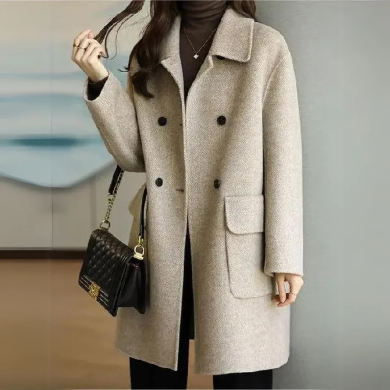 Nyah | Double-Breasted Short Coat
