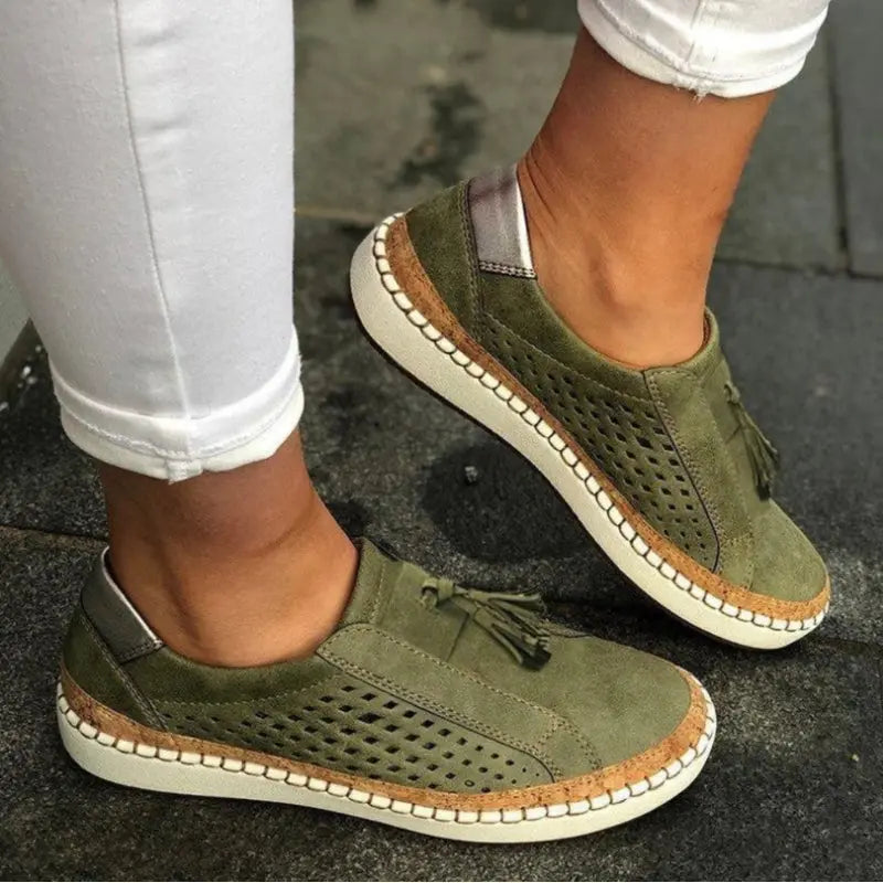 Women's shoes