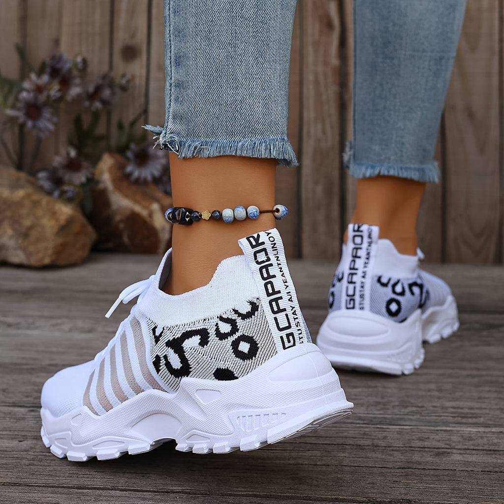 CUSHIONED LIGHTWEIGHT TRAINERS