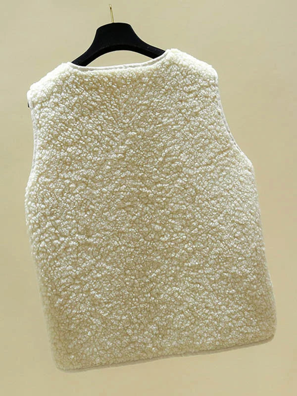 Tinatin | Warm Sleeveless Layering Gilet in Beige