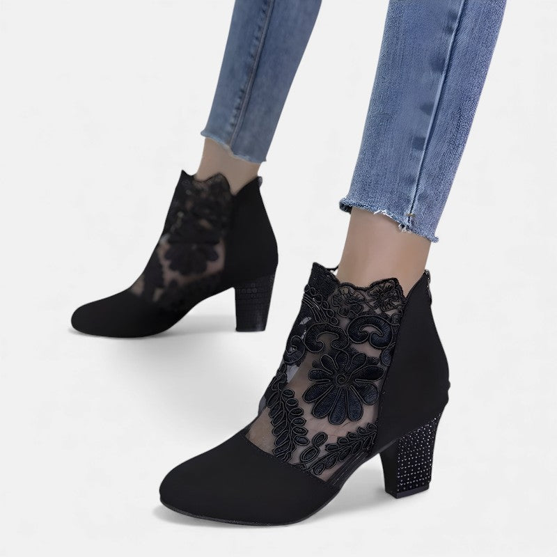 NORENE | ARCH-SUPPORT CUSHIONED HEELS