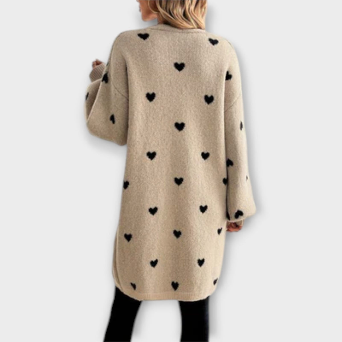 JULIA | HEART-PATTERN CARDIGAN