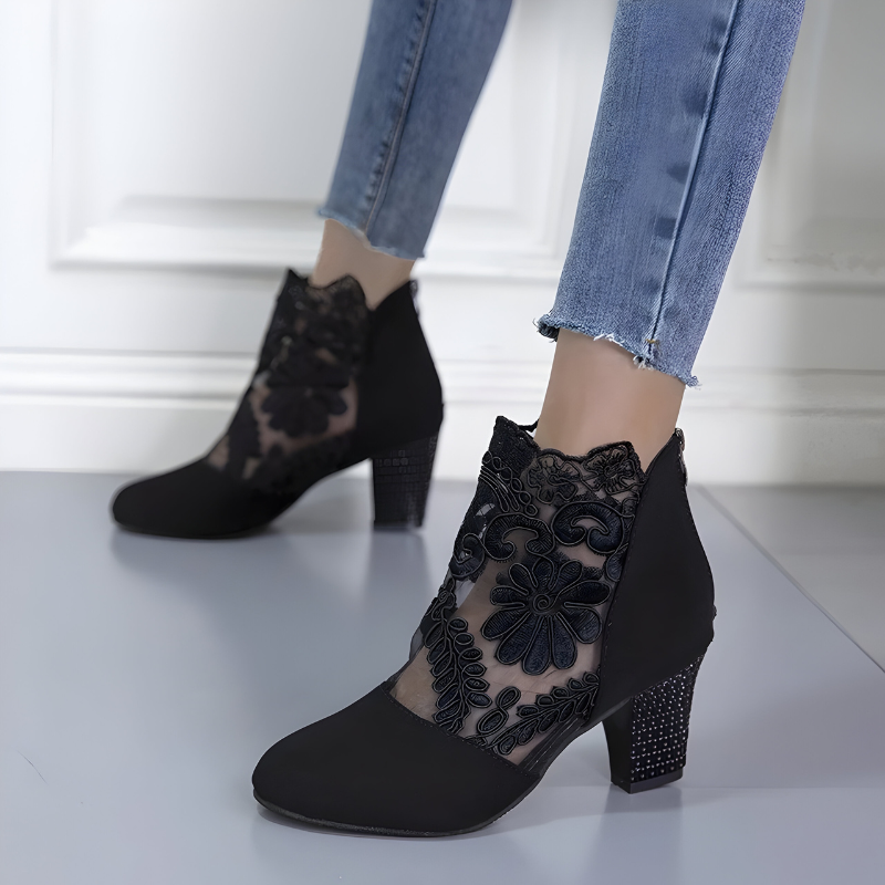 LYNORA | ARCH-SUPPORT CUSHIONED HEELS