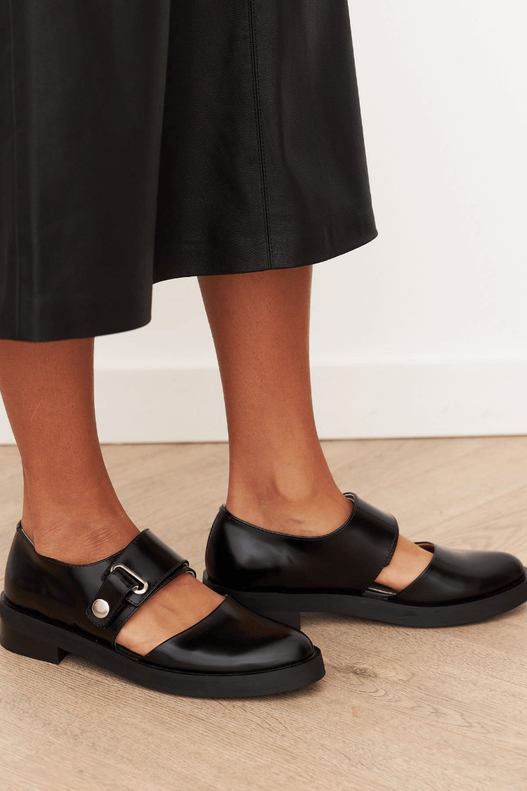 Women's mary jane shoes