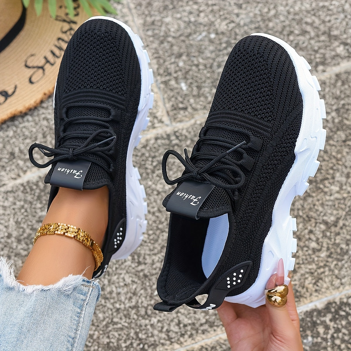 Women's trainers