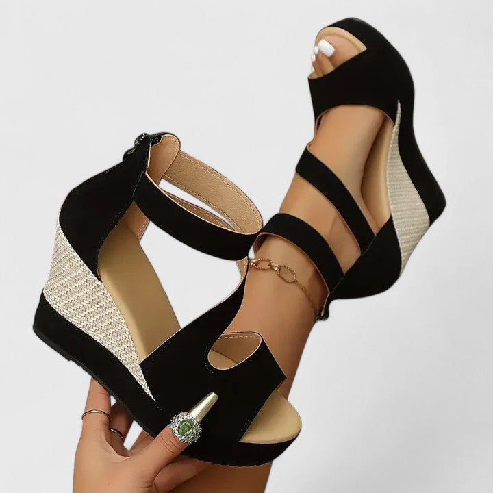 AVIANA | WEDGE SANDALS