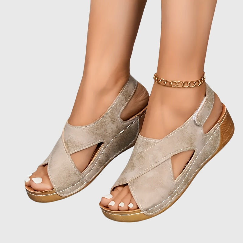 MADISON | LEATHER LIGHTWEIGHT SANDALS