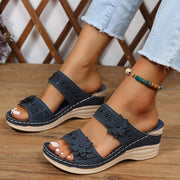 Laquesha | Cut-Out Strap Sandals