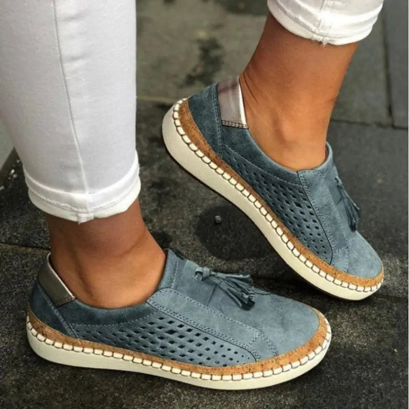 Women's shoes