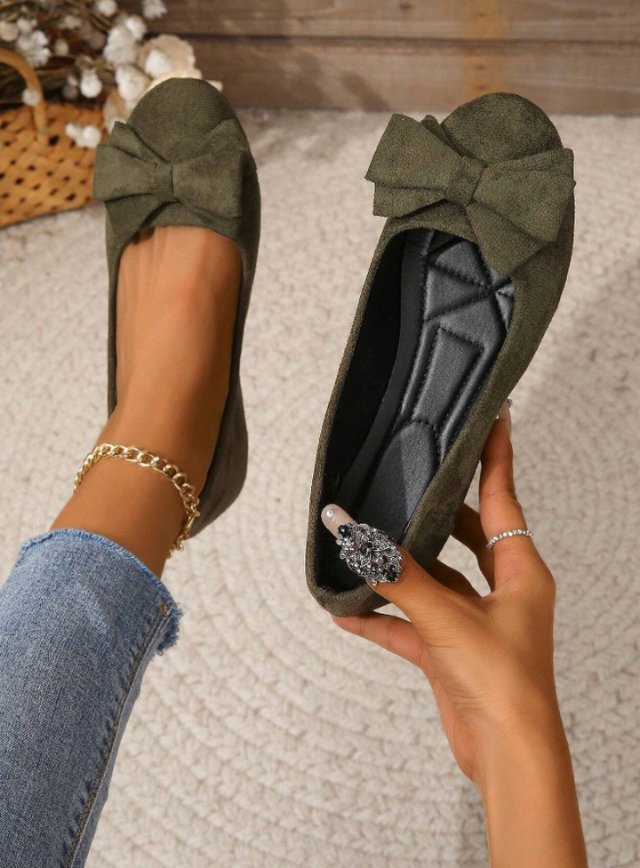 Women's shoes