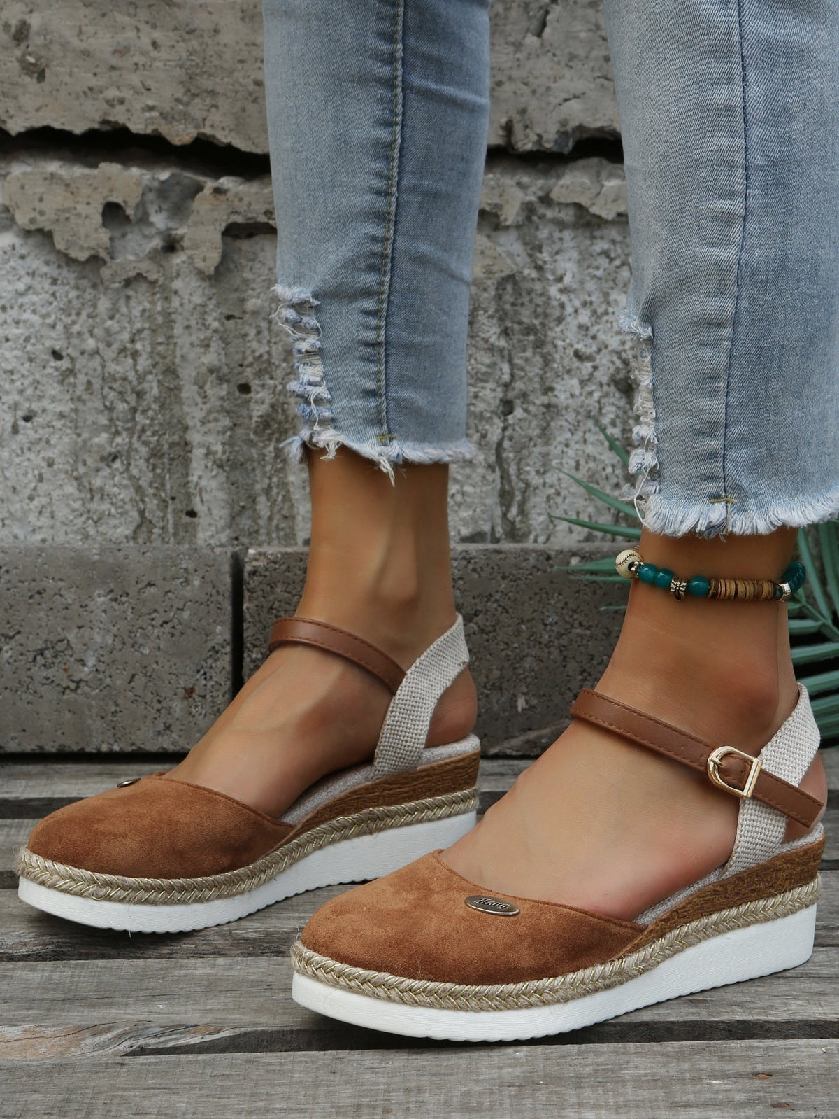 Women's sandals