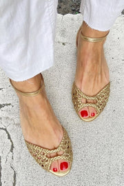 Women's sandals