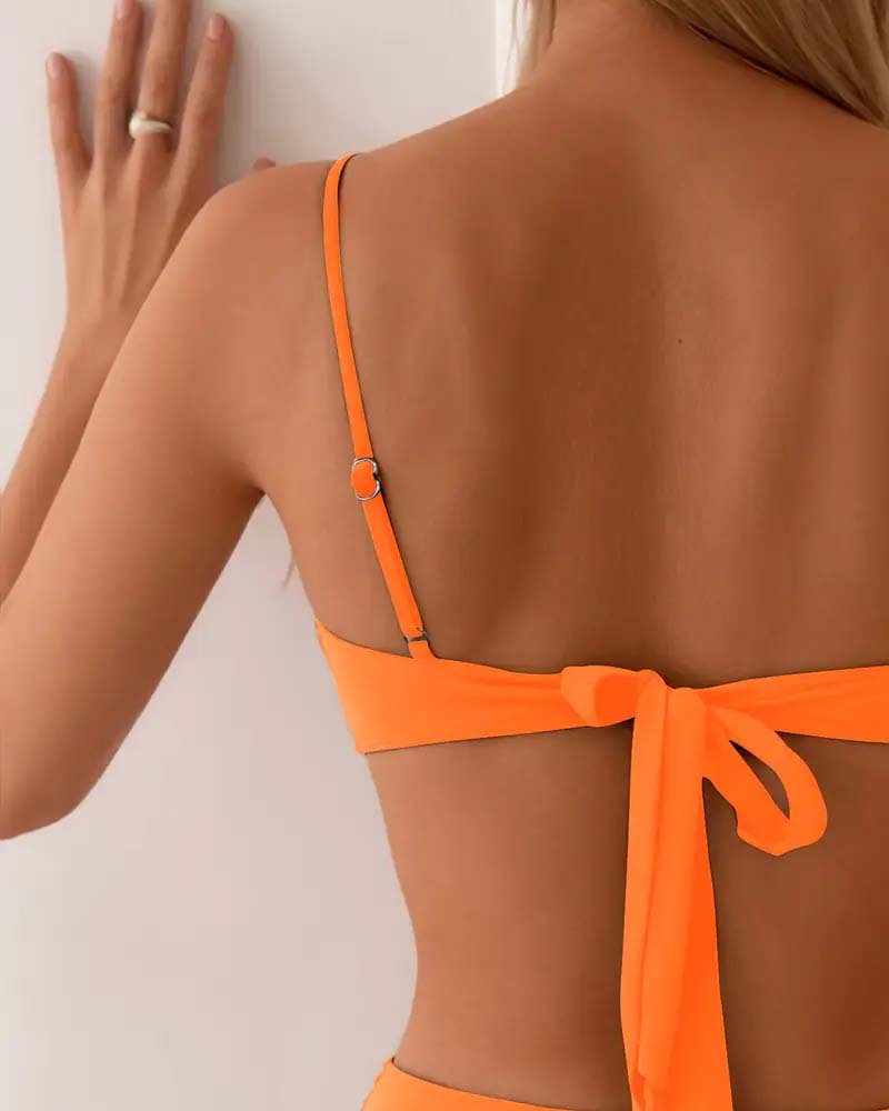 LALUNA | RUFFLED HIGH-WAISTED BIKINI