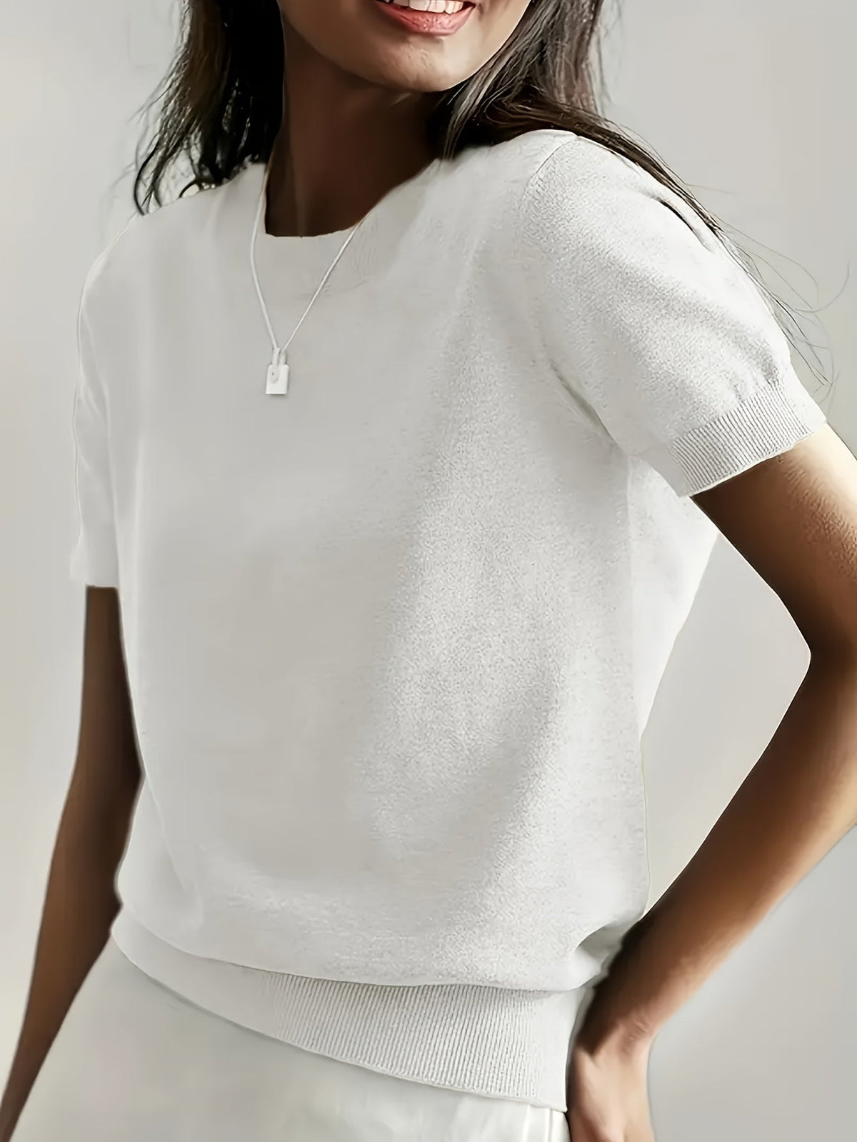 Robynn | Short-Sleeve Crew-Neck Jumper