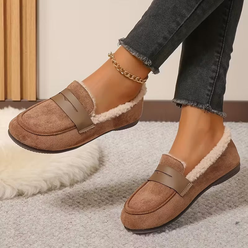 Birtie | Textured-Lining Loafers