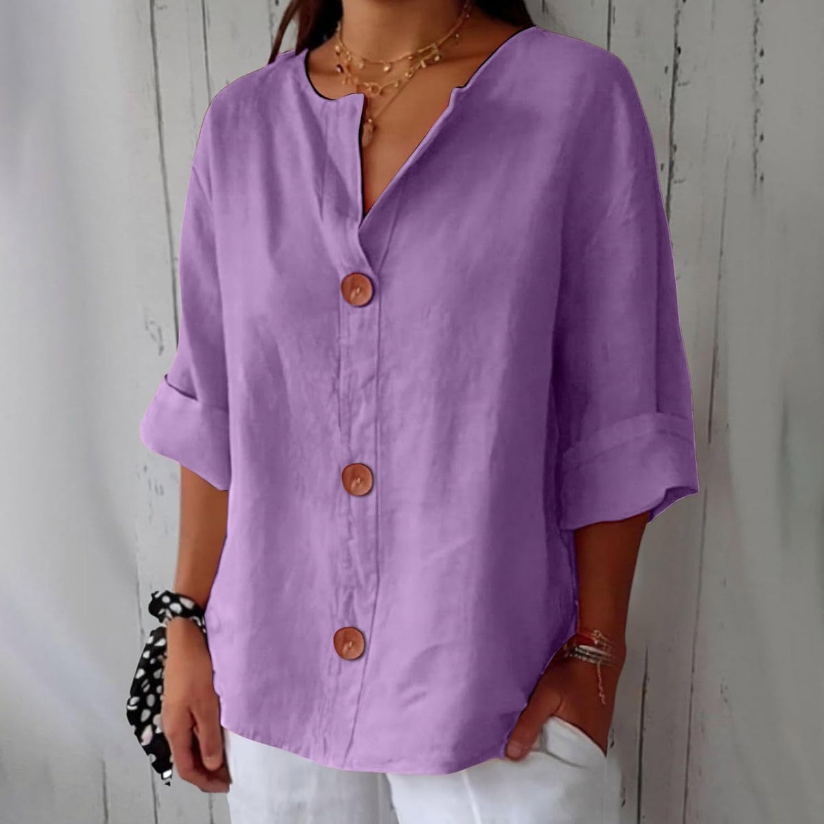 Tenaya | V-Neck Large-Button Shirt