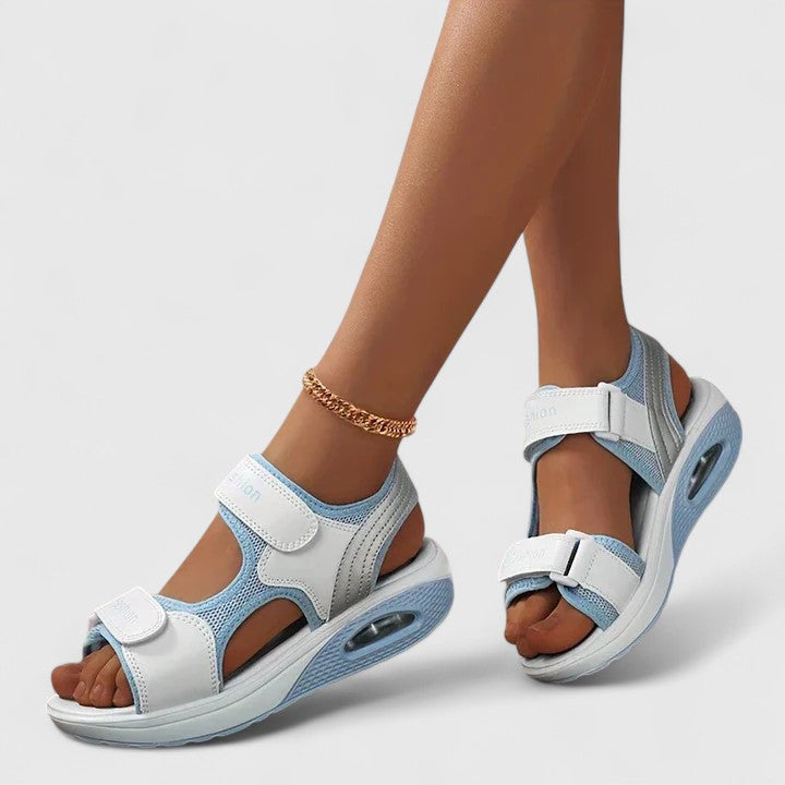 CARRA | WIDE-FIT ORTHOPAEDIC SANDALS