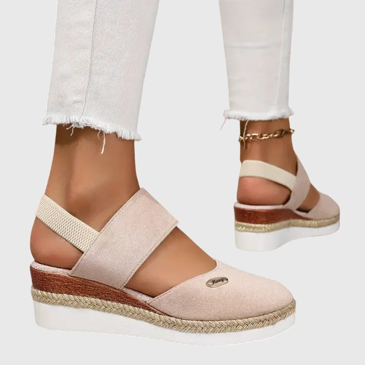 CALISTA | WIDE-FIT ARCH-SUPPORT SANDALS