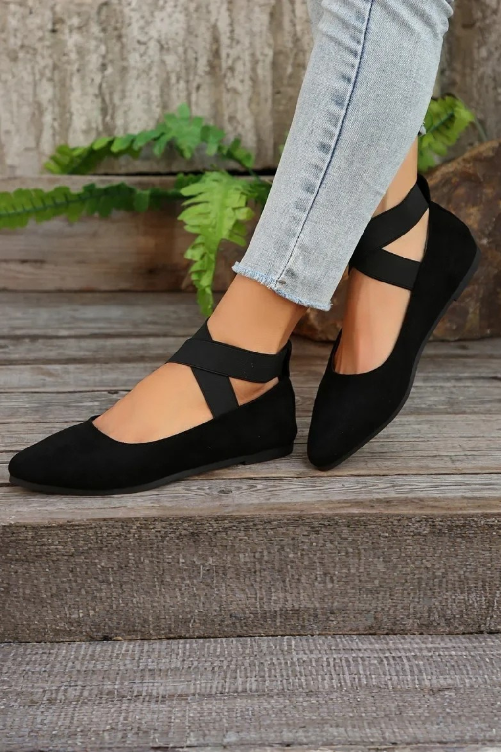 Women's shoes