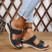 Laquesha | Cut-Out Strap Sandals