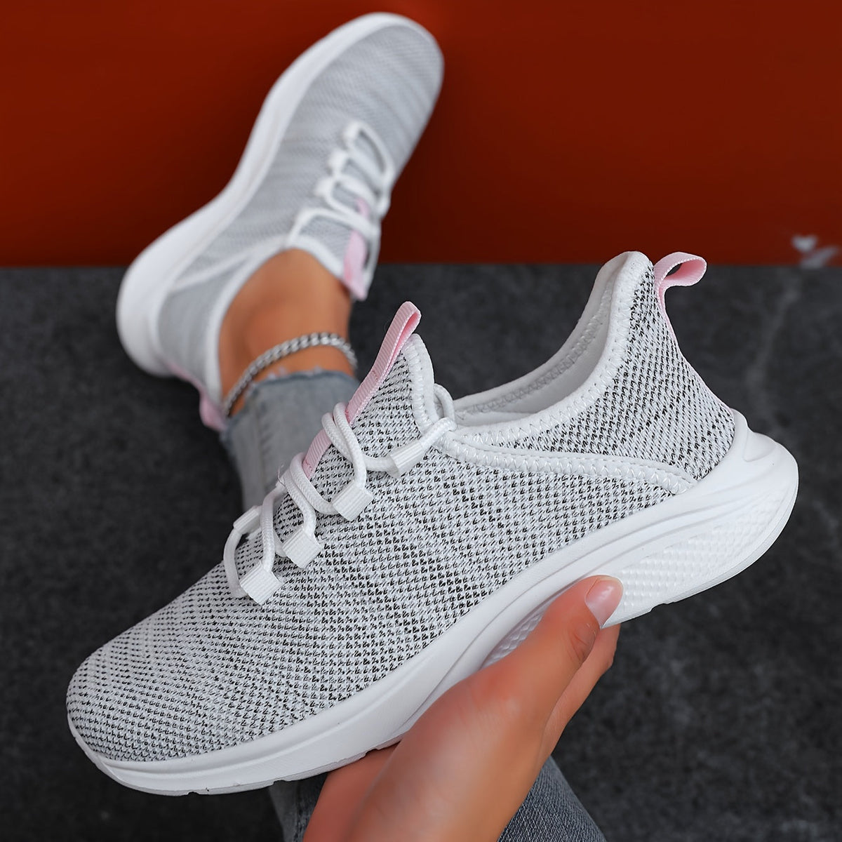 ULTRALICHTE | CUSHIONED TRAINERS