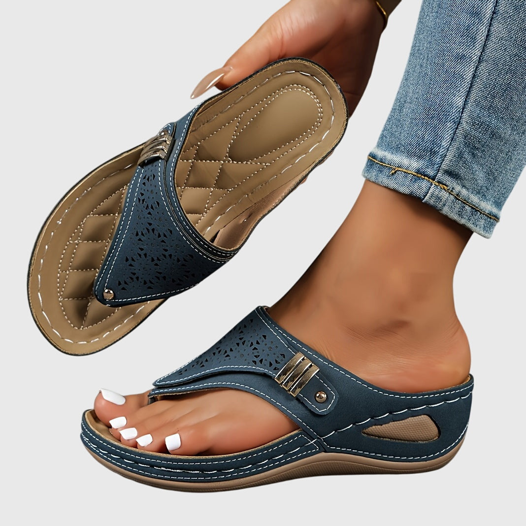 Anika | Slippers