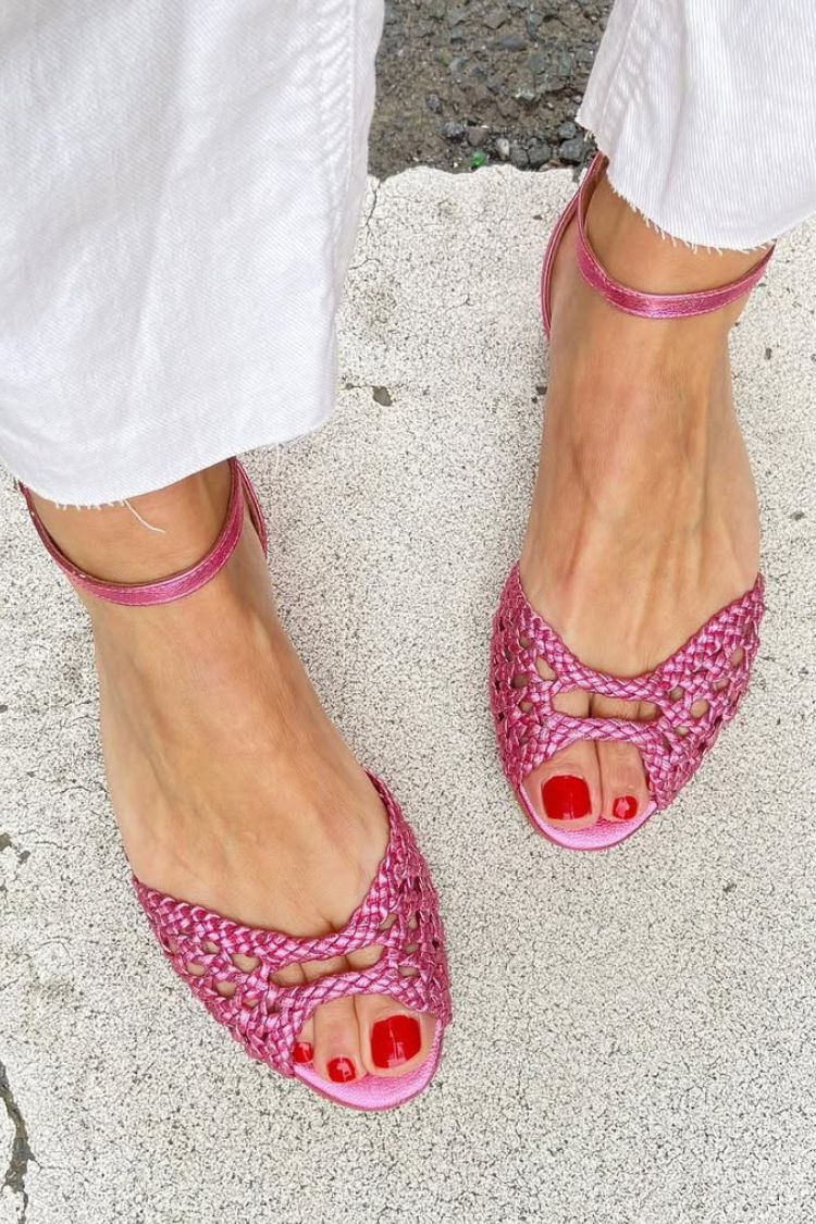 Women's sandals