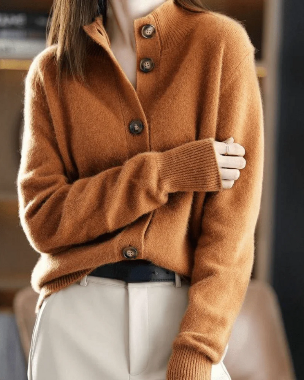 CLAIRE | COLLARED VINTAGE CARDIGAN