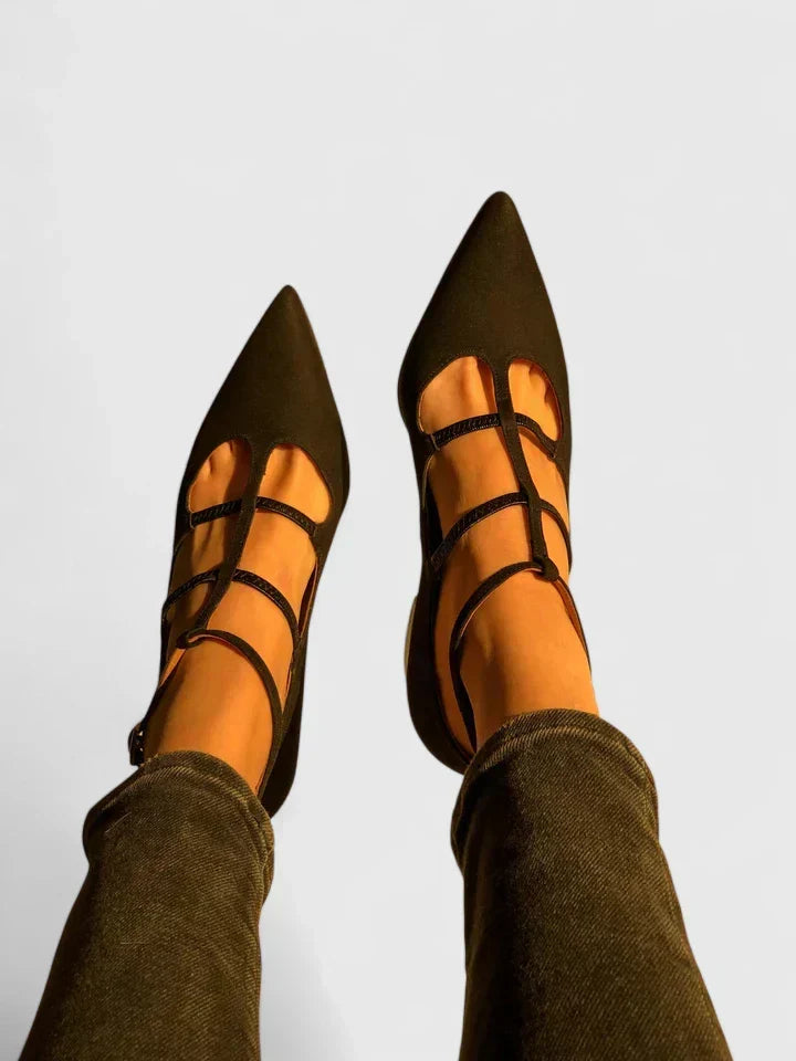 AUREA | WIDE-FIT HEELS