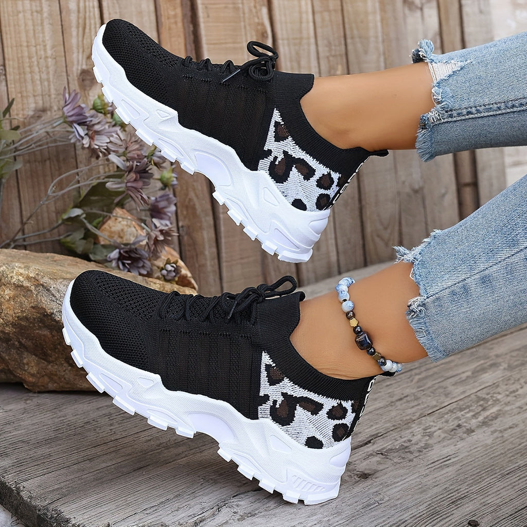 CUSHIONED LIGHTWEIGHT TRAINERS