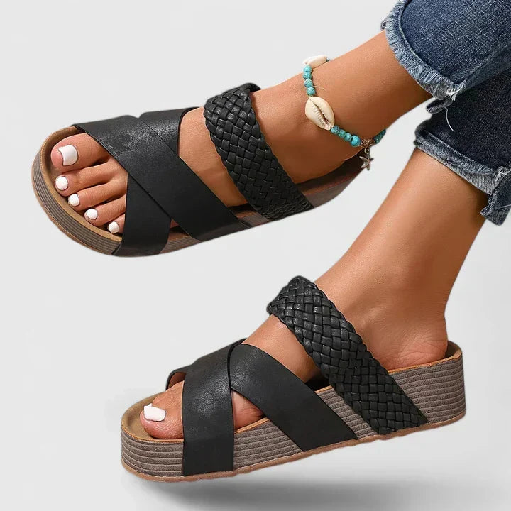 LUCIA | LIGHTWEIGHT SANDALS