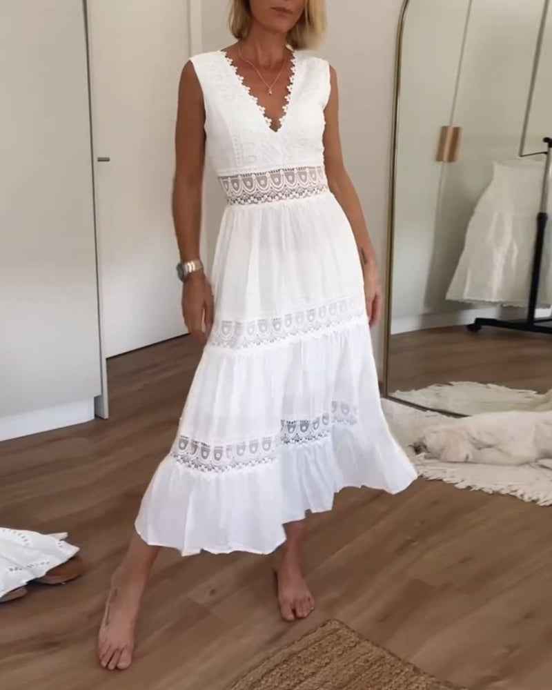 CIRCE | LACE V-NECK DRESS