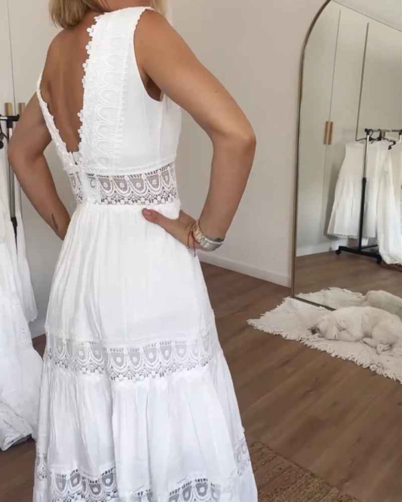 CIRCE | LACE V-NECK DRESS