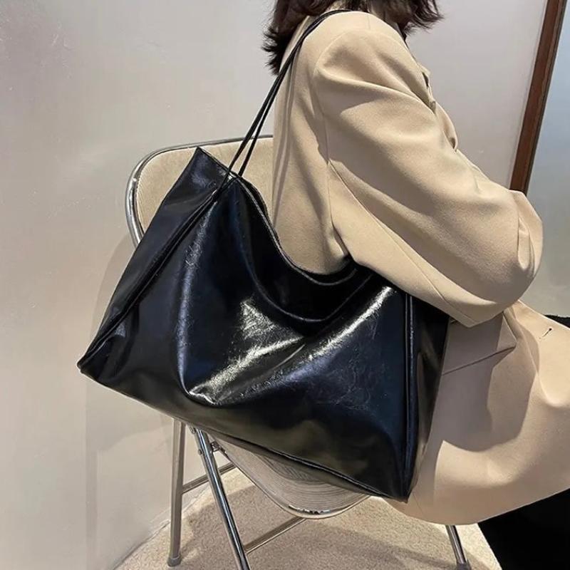 PATRICIA | LEATHER SHOULDER BAG