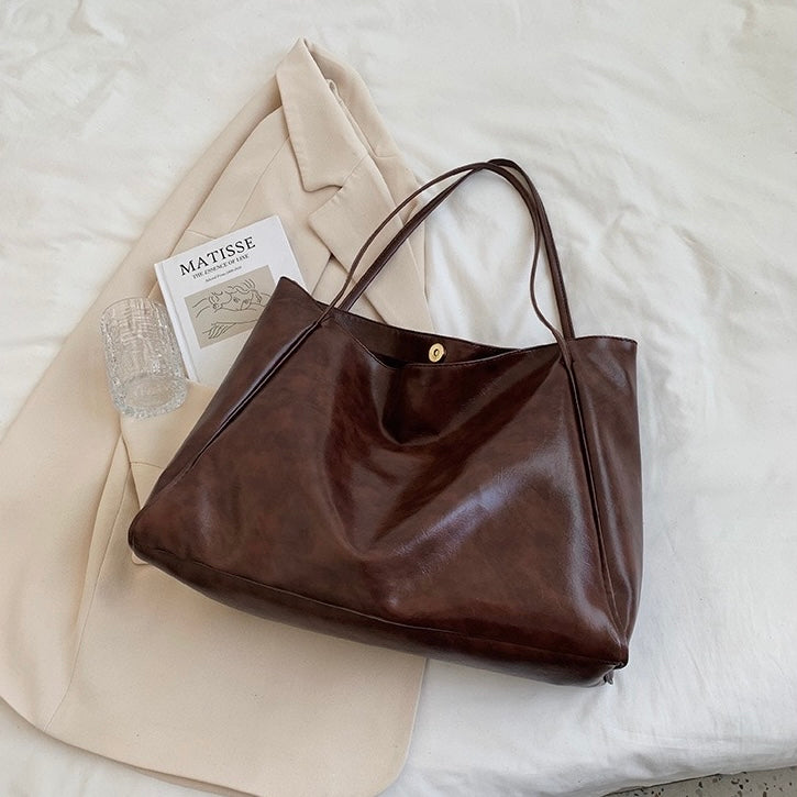 PATRICIA | LEATHER SHOULDER BAG